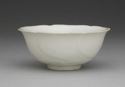 图片[2]-Hibiscus-shaped teacup in sweet white glaze, Ming dynasty, Yongle reign (1403-1424)-China Archive